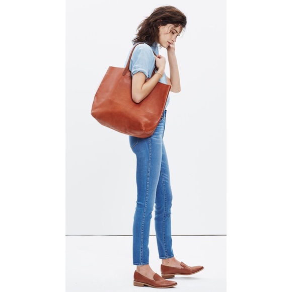Madewell Handbags - Madewell Brown Leather Large Transit Tote